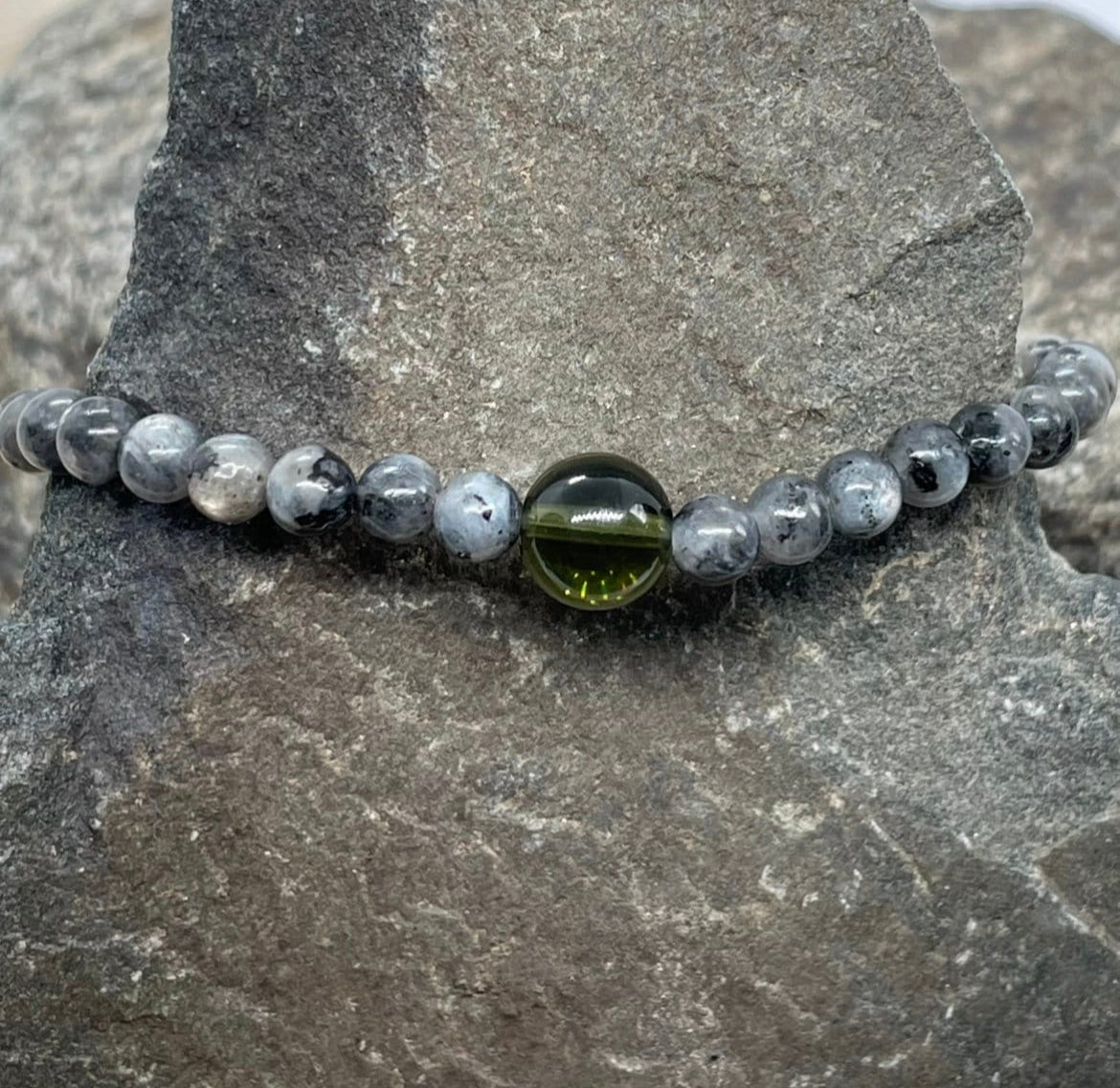 Genuine Moldavite and 4mm Black Labradorite Beaded Bracelet