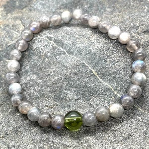 Genuine Moldavite and 6mm Gorgeous Flashy Labradorite Beaded Bracelet
