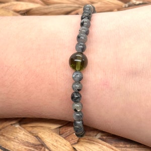 Genuine Moldavite and 4mm Black Labradorite Beaded Bracelet