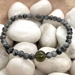 Genuine Moldavite and 4mm Black Labradorite Beaded Bracelet