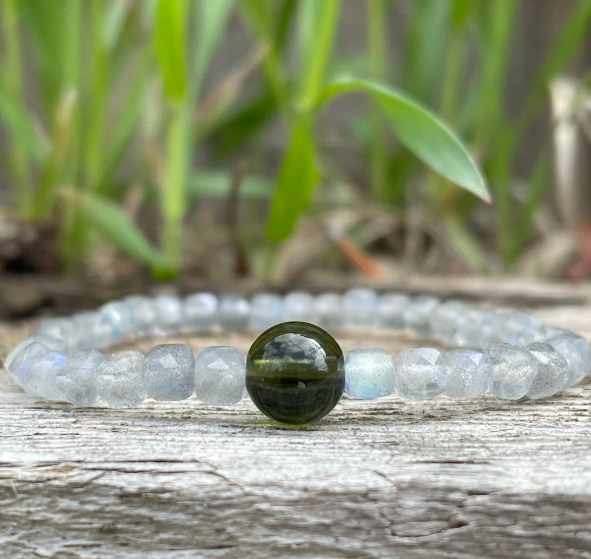 Genuine Moldavite and faceted cube Labradorite Beaded Bracelet